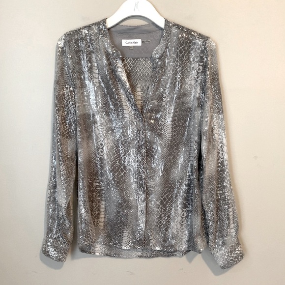 Calvin Klein size M grey sequinned blouse - Picture 4 of 14